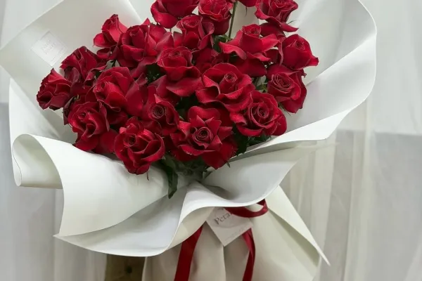 Bouquet Premium Rose Ecuadoriane a Stelo Lungo