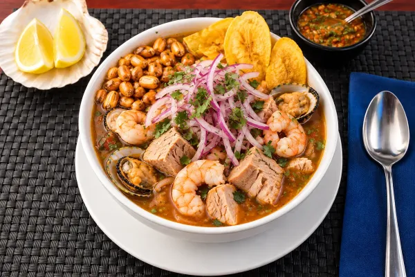 Encebollado Chuchaqui