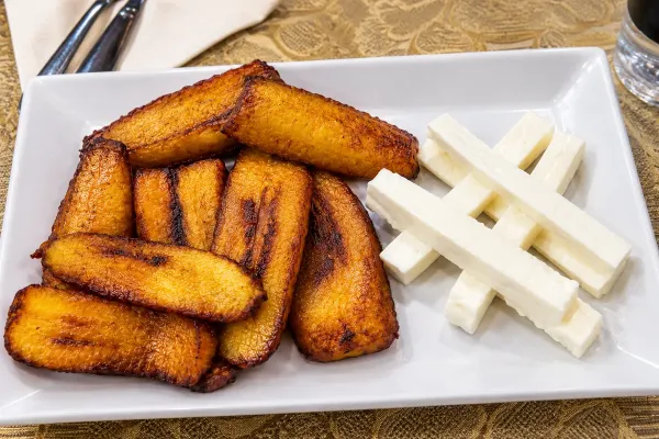 Maduro con Queso